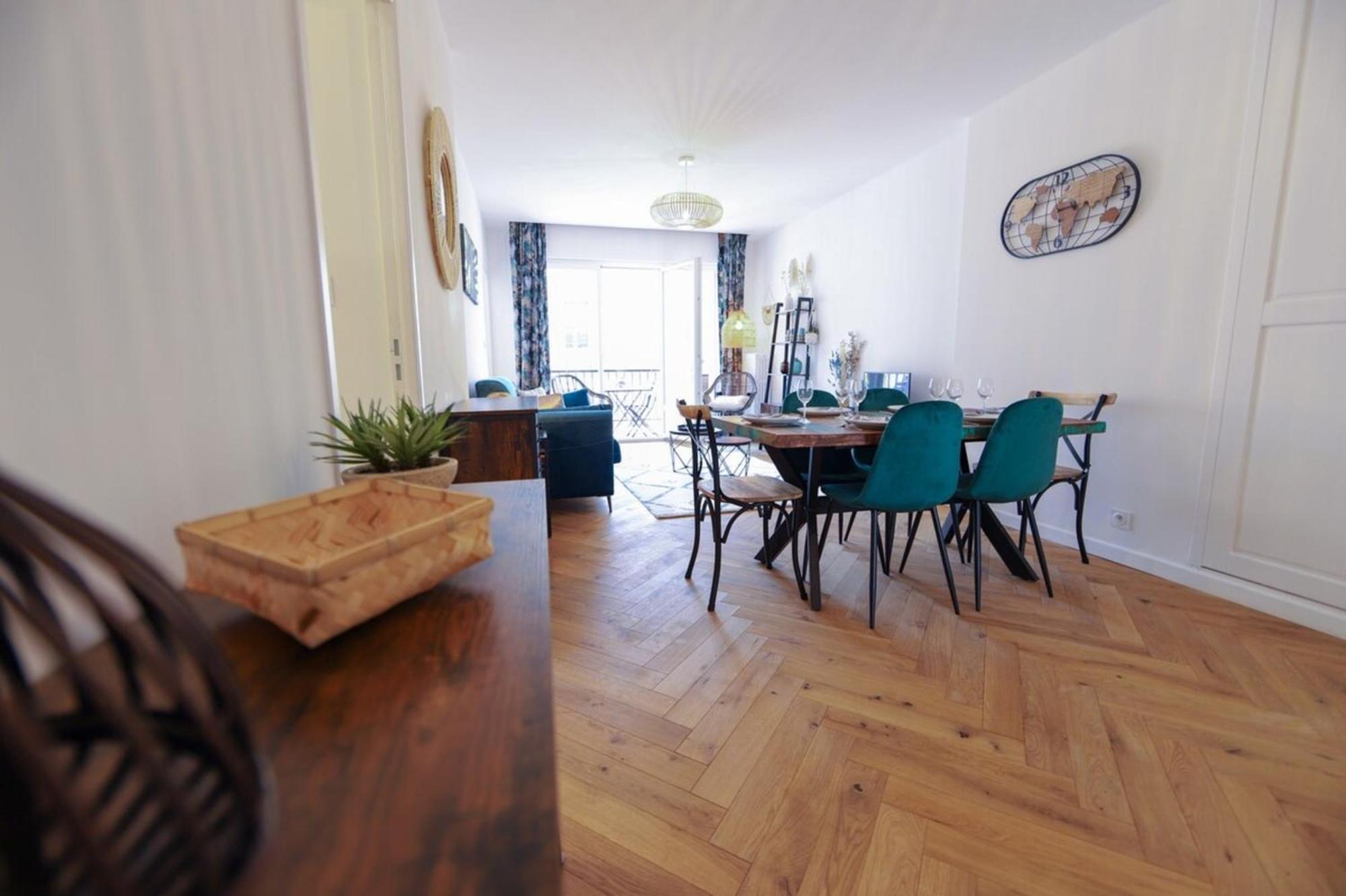 Cozy Along The River - Downtown & Terrace - 4 * Annecy